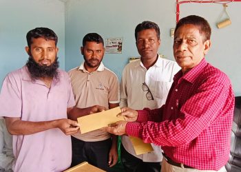 নানিয়ারচরে ৩২টি মসজিদে জেলা পরিষদের ঈদ উপহার বিতরণ