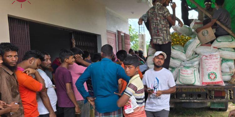 নানিয়ারচরে টিসিবির পণ্য বিক্রয় কার্যক্রম অনুষ্ঠিত