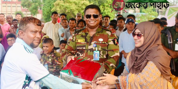 নানিয়ারচরে উপজেলা প্রশাসনের উদ্যোগে নৌকাবাইচ