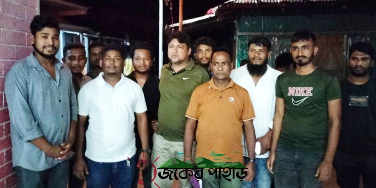 নানিয়ারচরে পূজামণ্ডপ পরিদর্শন করলো ছাত্রদল