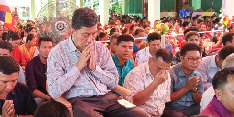 নানিয়ারচরে কঠিন চিবরদান অনুষ্ঠানে অ্যাড. দীপেন