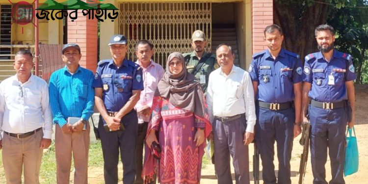 ঝুকিপূর্ণ কেন্দ্র পরিদর্শনে নানিয়ারচর ইউএনও