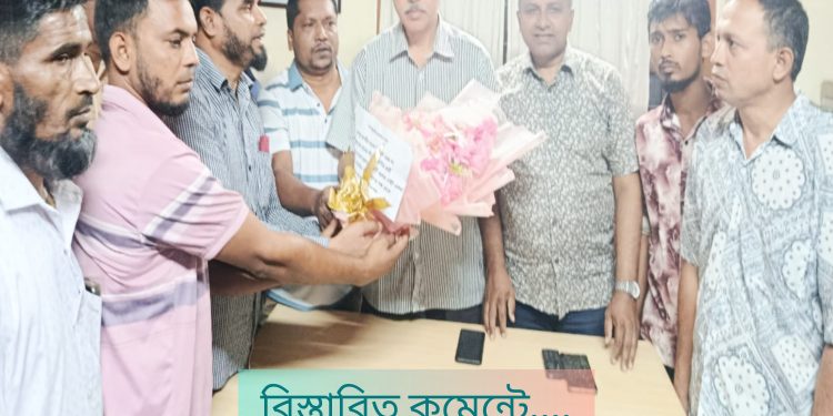 দীপেন দেওয়ানের সাথে কলেজ গেইট যুব সমিতির মতবিনিময়