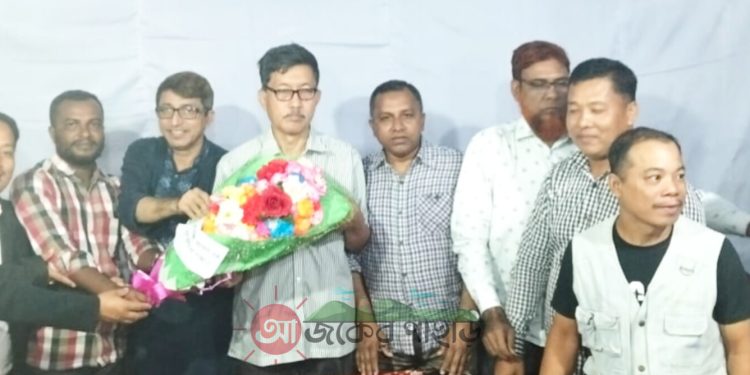 দীপেন দেওয়ানের সাথে নানিয়ারচর জাসাসের সাক্ষাৎ