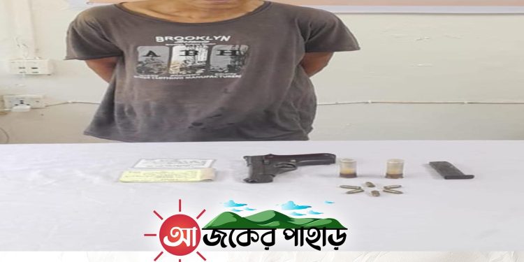 মহালছড়িতে যৌথ বাহিনীর জালে ইউপিডিএফের শীর্ষ সন্ত্রাসী সোনা চাকমা