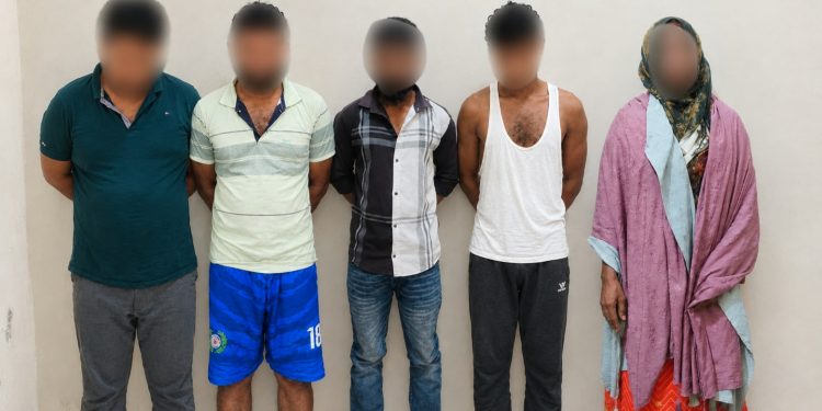 রাঙামাটির কোতয়ালী পুলিশের অভিযানে আটক ৫