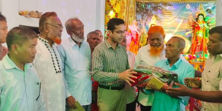 ‎রাঙ্গামাটি বরকলে পূজামণ্ডপ পরিদর্শনে উপজেলা নির্বাহী কর্মকর্তা ও এমপি প্রতিনিধি